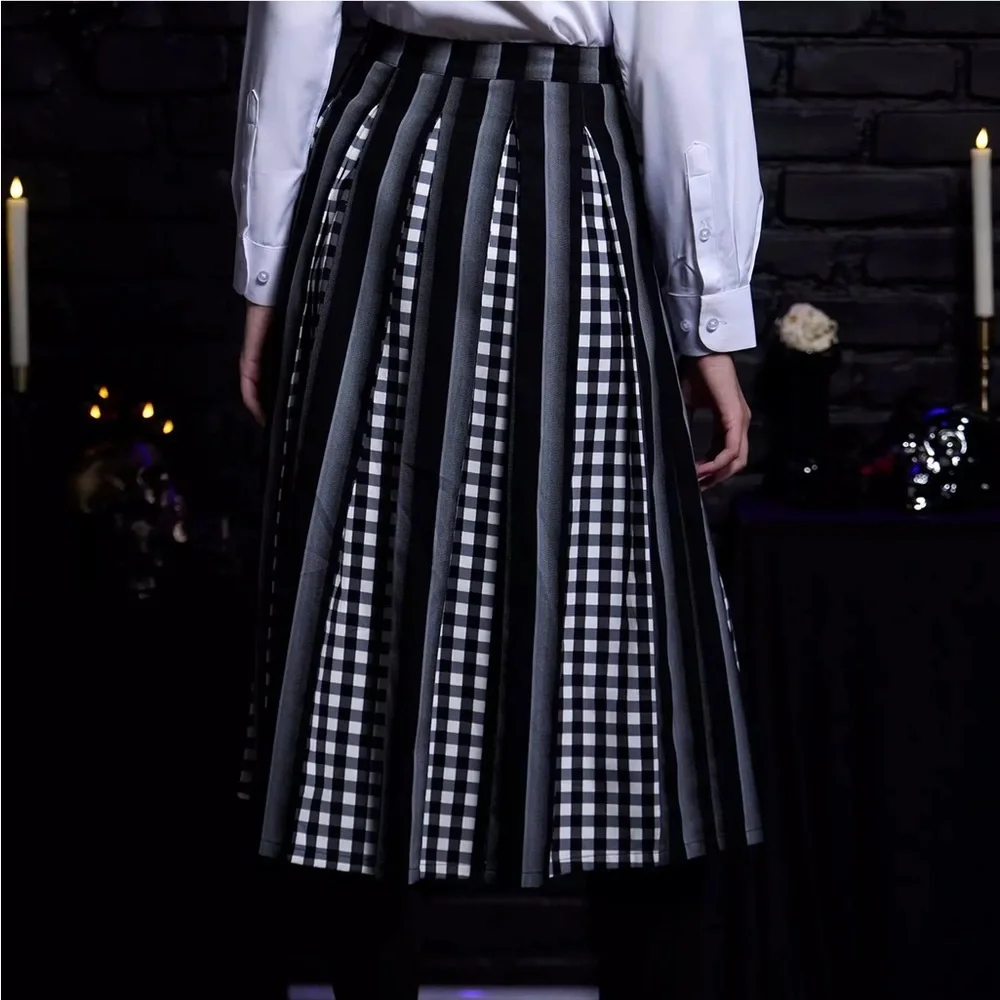 Wednesday Nevermore Academy Uniform Pleated Midi Skirt Hot‎ Topic Addams